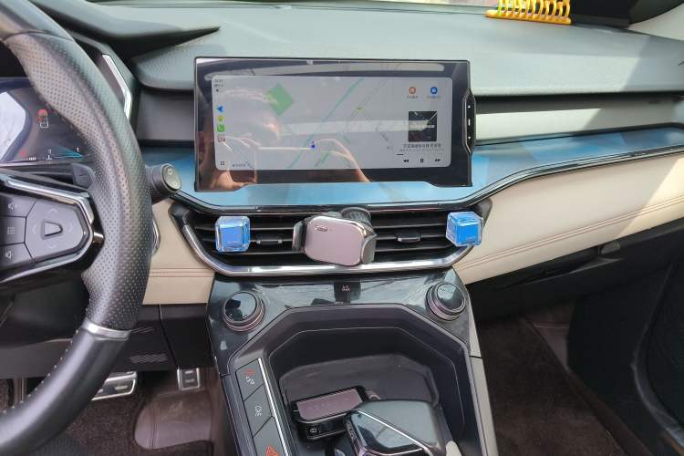 Used Lynk & Co 06 2020 1.5T YAO Halo Audio And AC Panel