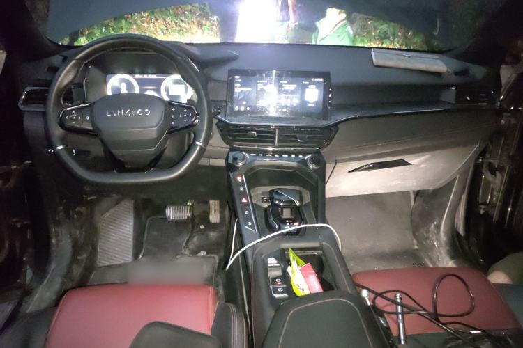 Used Lynk & Co 06 2020 1.5T JinPro model Center Console