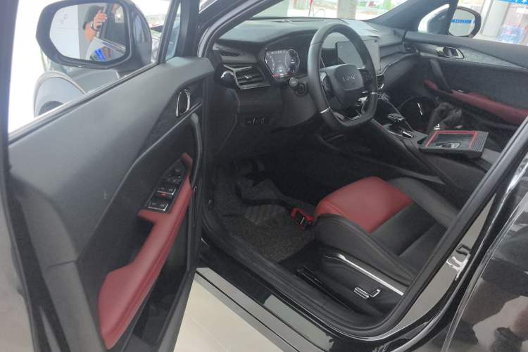 Used Lynk & Co 06 2020 1.5T JinPro model Driver Seat