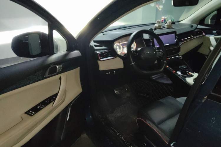Used Lynk & Co 06 2020 1.5T YAO Halo Driver Seat