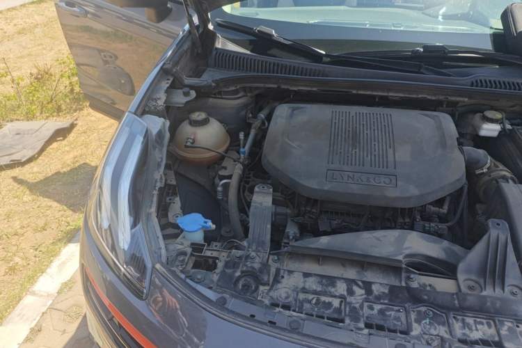 Used Lynk & Co 06 2020 1.5T YAO Halo Engine Bay Right
