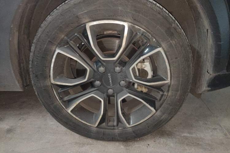 Used Lynk & Co 06 2020 1.5T Type Plus Exterior 1