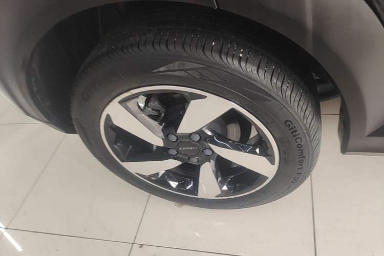 Used Lynk & Co 06 2020 1.5T JinPro model Exterior 5
