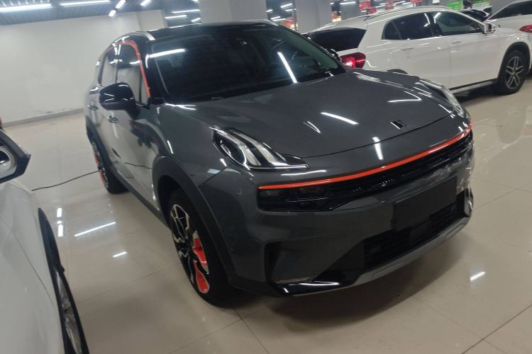 Used Lynk & Co 06 2020 1.5T YAO Halo Front Right 45 Deg