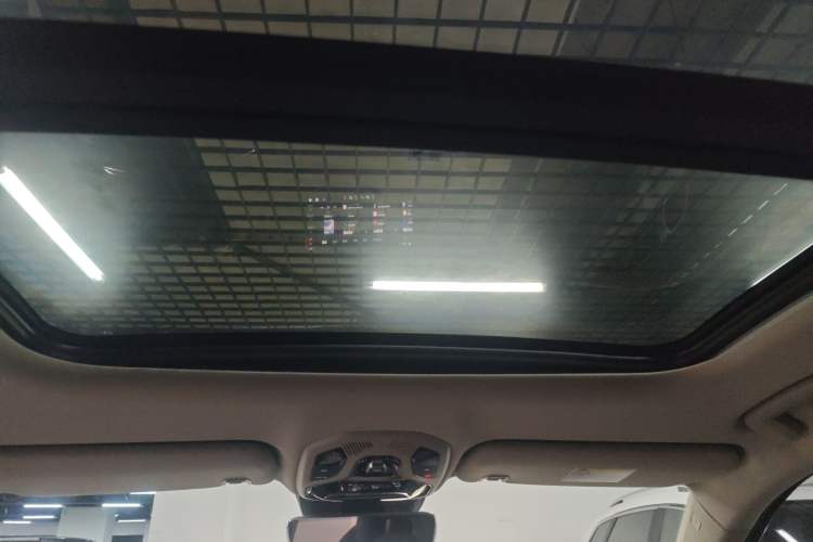 Used Lynk & Co 06 2020 1.5T YAO Halo Headliner