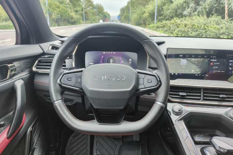 Used Lynk & Co 06 2020 1.5T JinPro model Interior 1