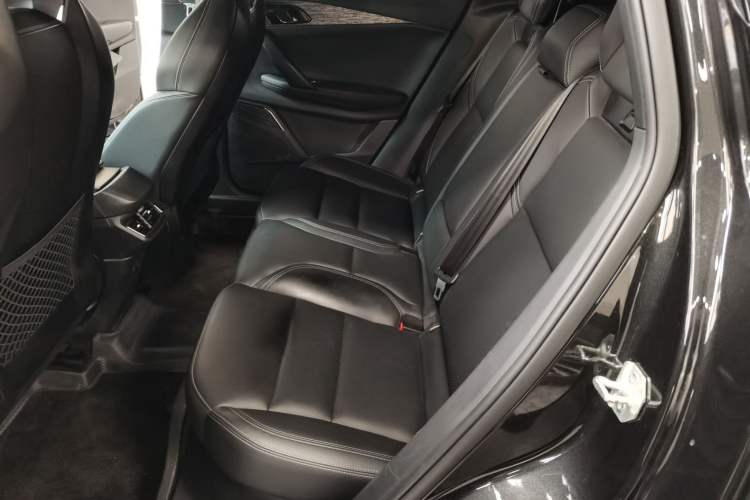 Used Lynk & Co 06 2020 1.5T JinPro model Interior 4
