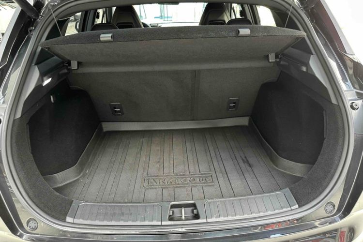 Used Lynk & Co 06 2020 1.5T JinPro model Interior 7