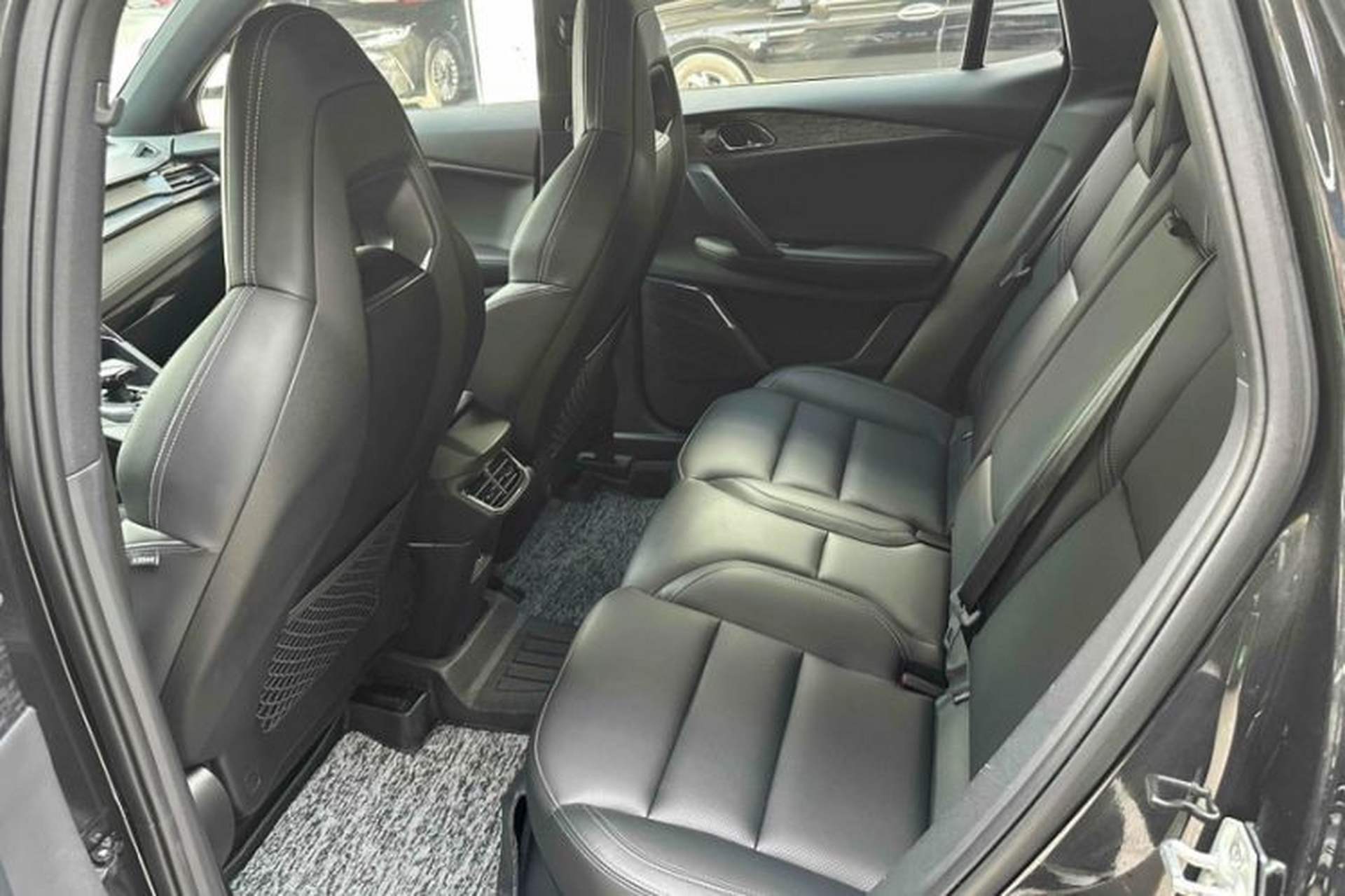 Used Lynk & Co 06 2020 1.5T JinPro model Interior 8