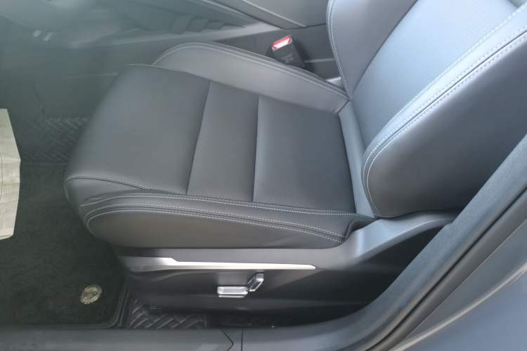 Used Lynk & Co 06 2020 1.5T JinPro model Left Front Seat