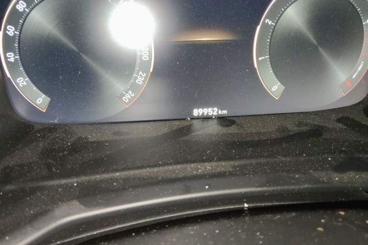 Used Lynk & Co 06 2020 1.5T YAO Halo Odometer Close Up