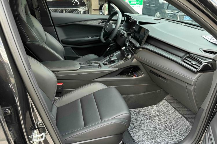 Used Lynk & Co 06 2020 1.5T JinPro model Right Front Seat