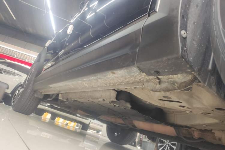 Used Lynk & Co 06 2020 1.5T JinPro model Right Side Sill