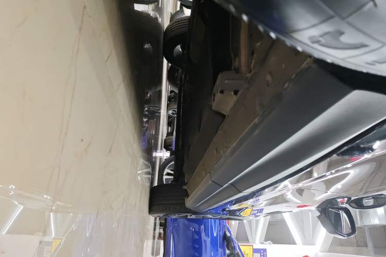Used Lynk & Co 06 2020 1.5T JinPro model Right Side Sill