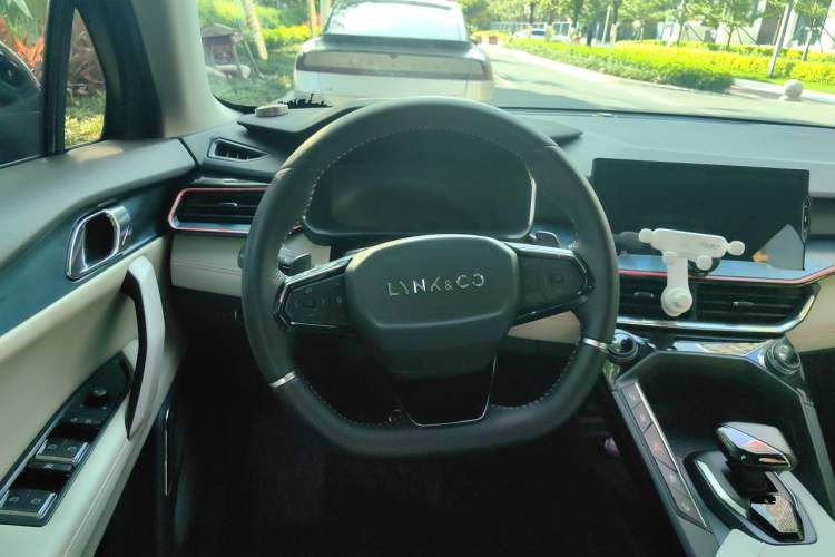 Used Lynk & Co 06 2020 1.5T JinPro model Steering Wheel