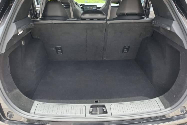 Used Lynk & Co 06 2020 1.5T JinPro model Trunk