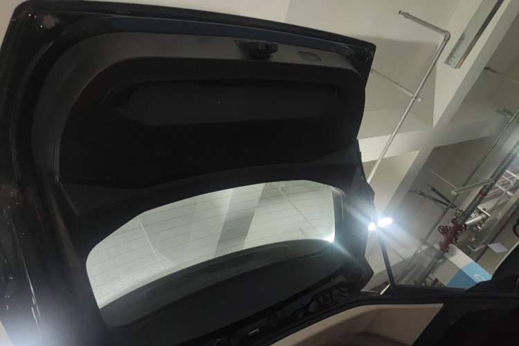 Used Lynk & Co 06 2020 1.5T Type Plus Trunk