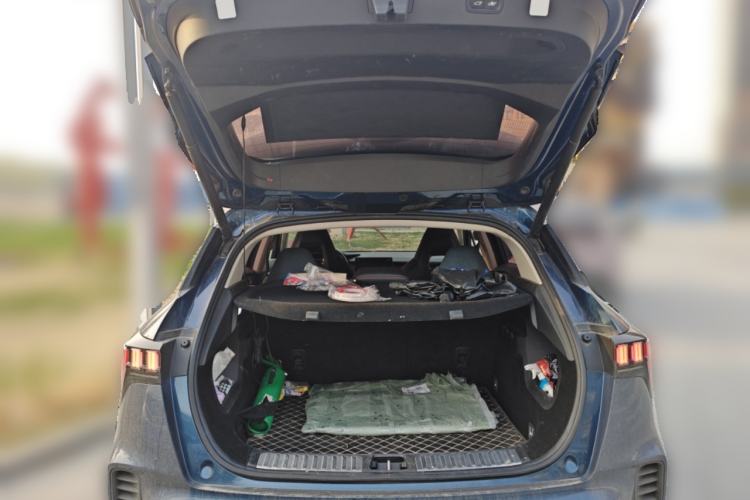 Used Lynk & Co 06 2020 1.5T YAO Halo Trunk