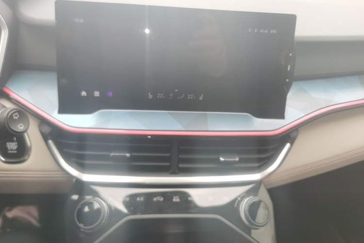Used Lynk & Co 06 2020 1.5T YAO Halo Audio And AC Panel