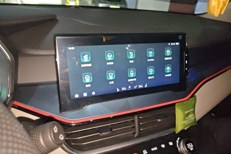 Used Lynk & Co 06 2020 1.5T YAO Halo Audio And AC Panel