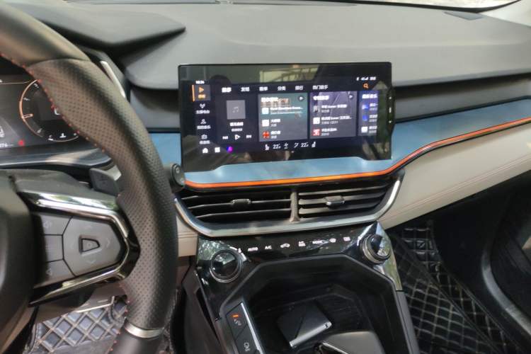 Used Lynk & Co 06 2020 1.5T YAO Halo Audio And AC Panel
