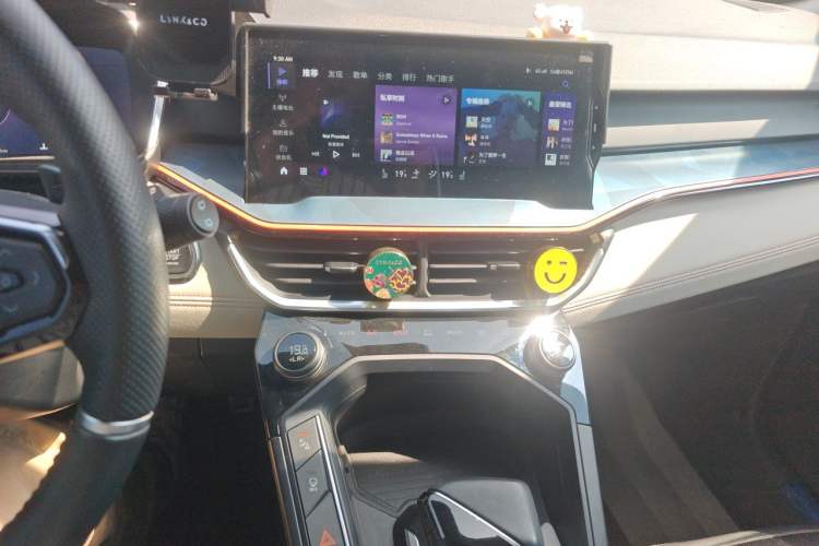 Used Lynk & Co 06 2020 1.5T YAO Halo Audio And AC Panel