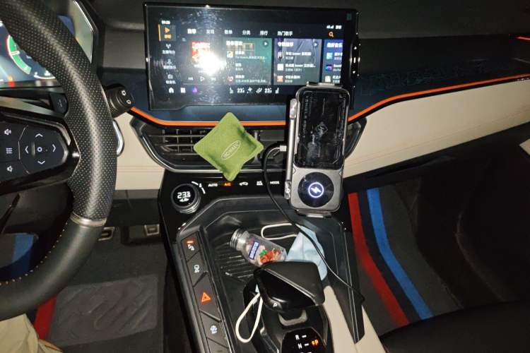 Used Lynk & Co 06 2020 1.5T YAO Halo Audio And AC Panel