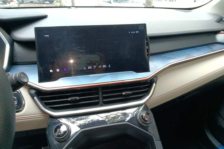 Used Lynk & Co 06 2020 1.5T YAO Halo Audio And AC Panel