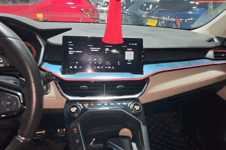 Used Lynk & Co 06 2020 1.5T YAO Halo Audio And AC Panel