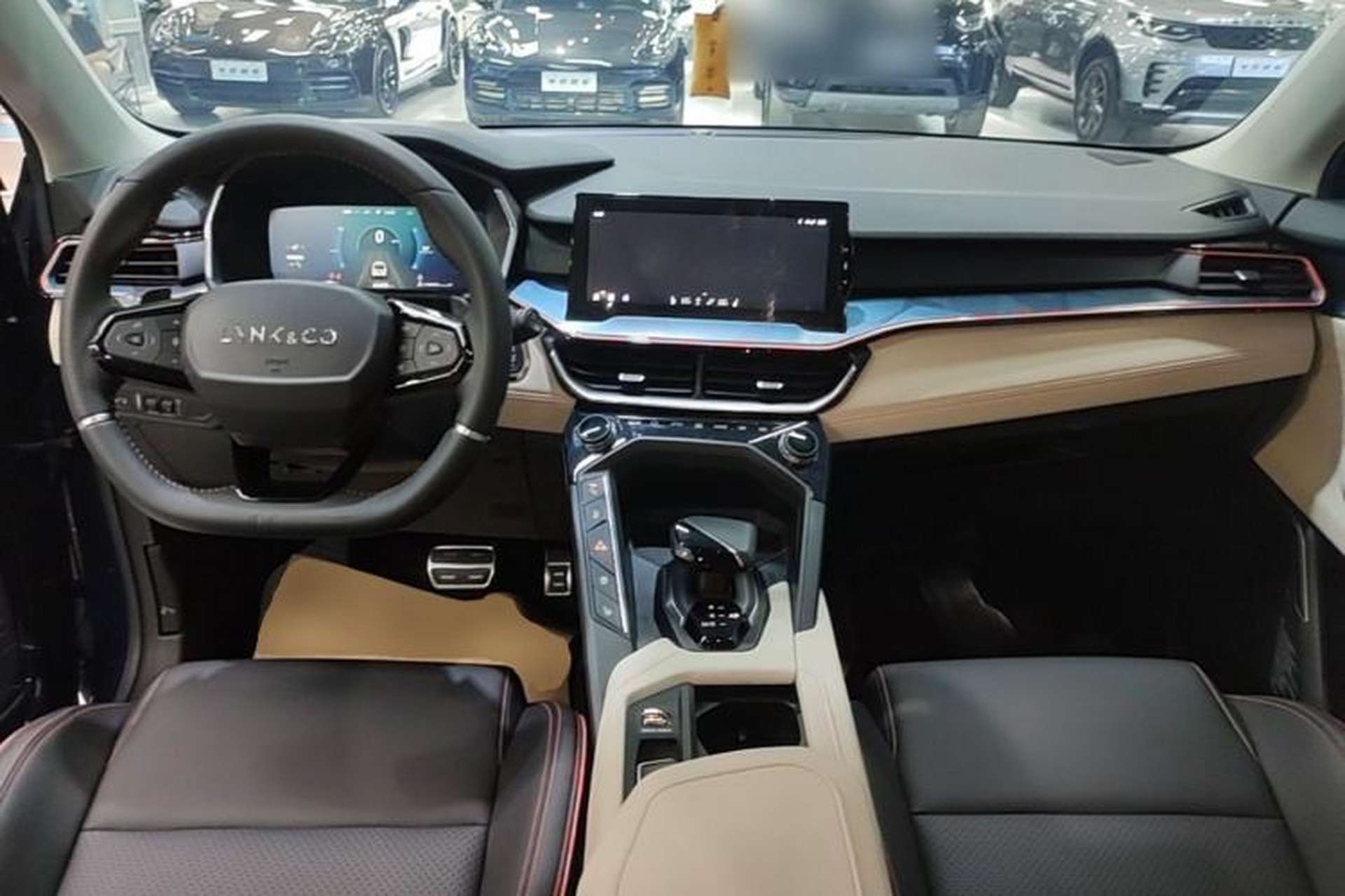 Used Lynk & Co 06 2020 1.5T YAO Halo Center Console