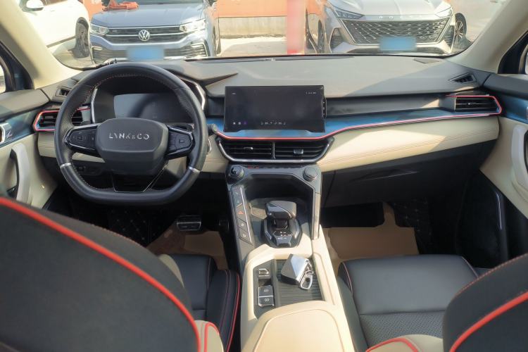 Used Lynk & Co 06 2020 1.5T YAO Halo Center Console