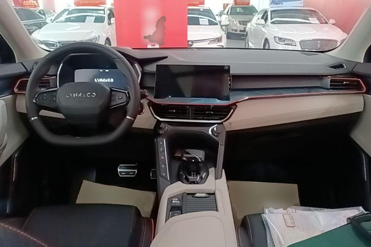 Used Lynk & Co 06 2020 1.5T YAO Halo Center Console