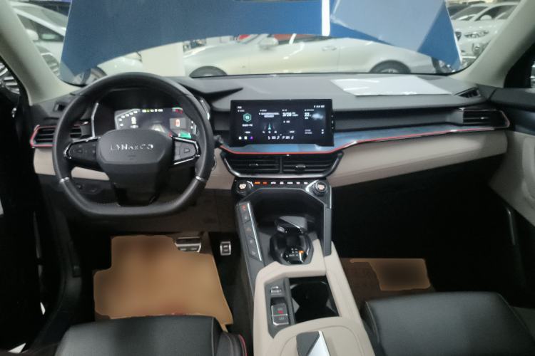Used Lynk & Co 06 2020 1.5T YAO Halo Center Console