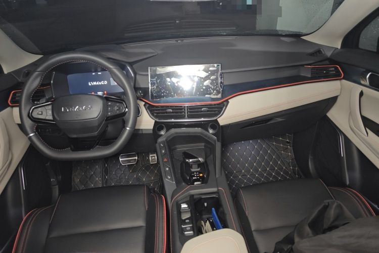 Used Lynk & Co 06 2020 1.5T YAO Halo Center Console