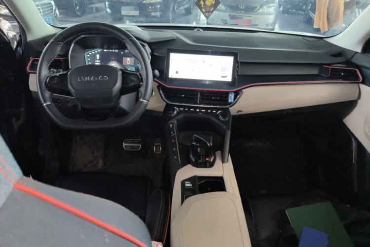 Used Lynk & Co 06 2020 1.5T Tech Pioneer Edition Center Console