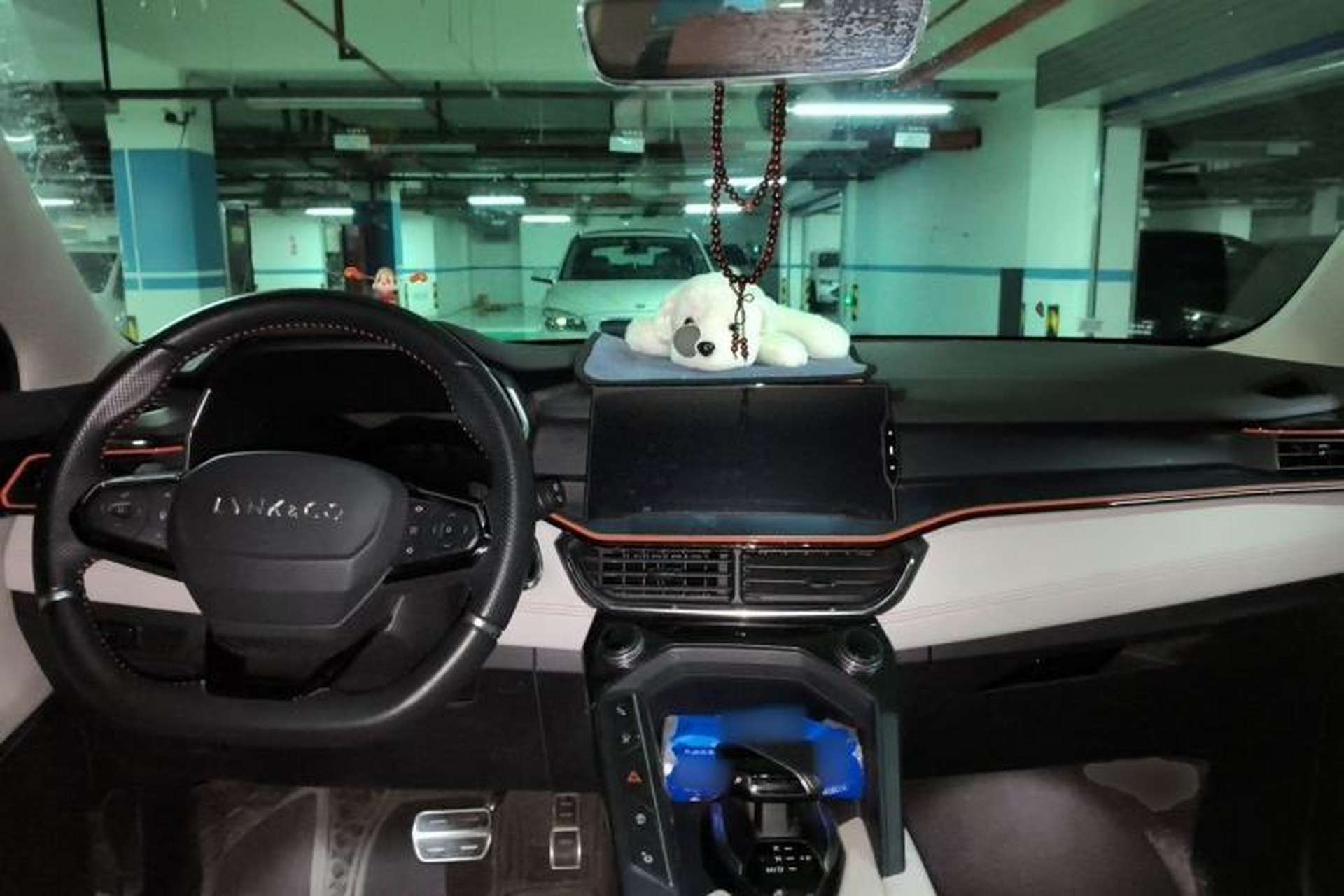 Used Lynk & Co 06 2020 1.5T YAO Halo Center Console