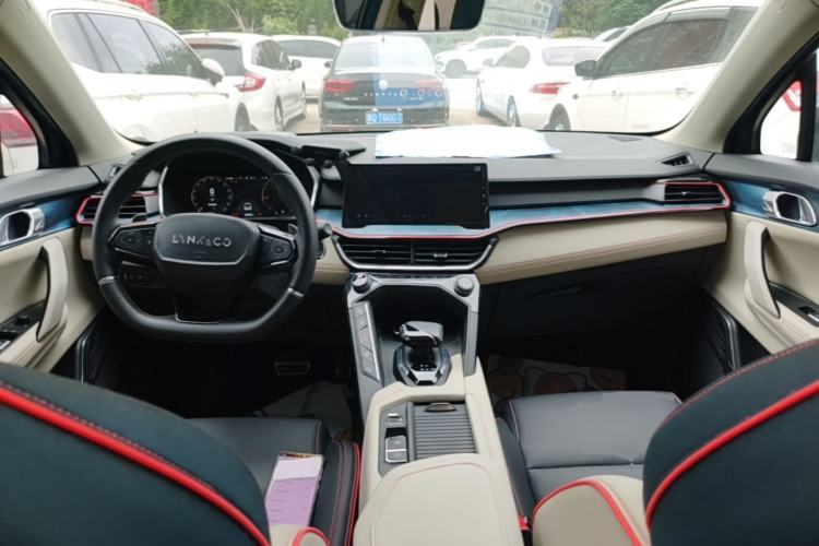 Used Lynk & Co 06 2020 1.5T YAO Halo Center Console