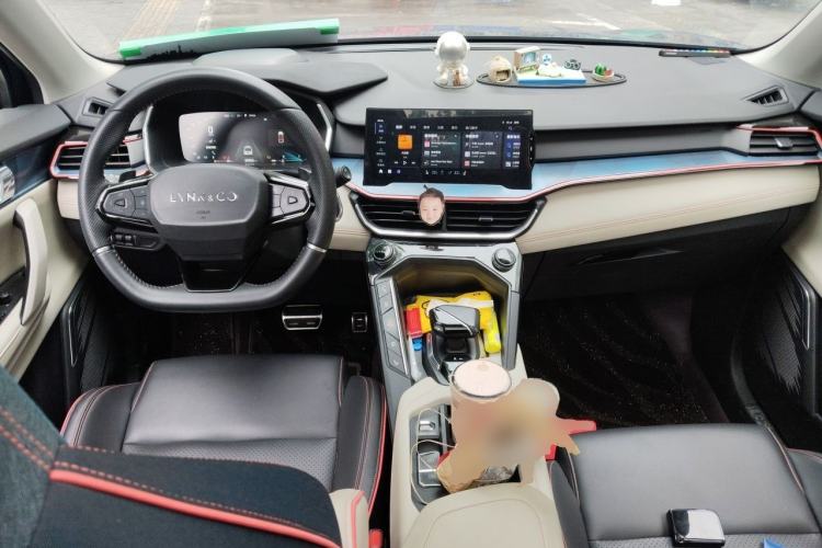 Used Lynk & Co 06 2020 1.5T Tech Pioneer Edition Center Console