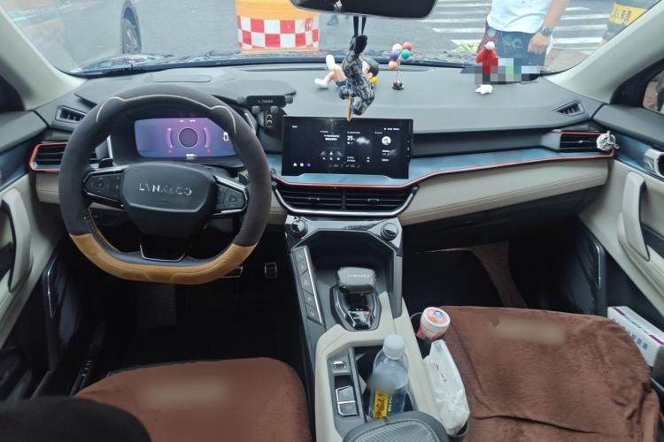 Used Lynk & Co 06 2020 1.5T YAO Halo Center Console