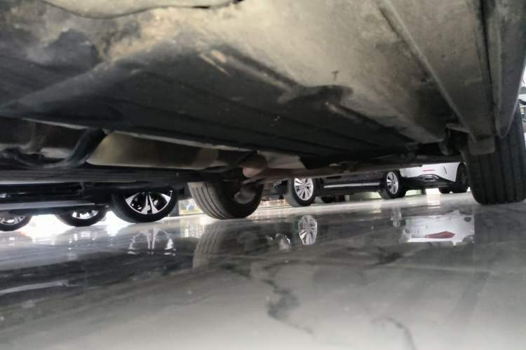 Used Lynk & Co 06 2020 1.5T Tech Pioneer Edition Chassis Front Left