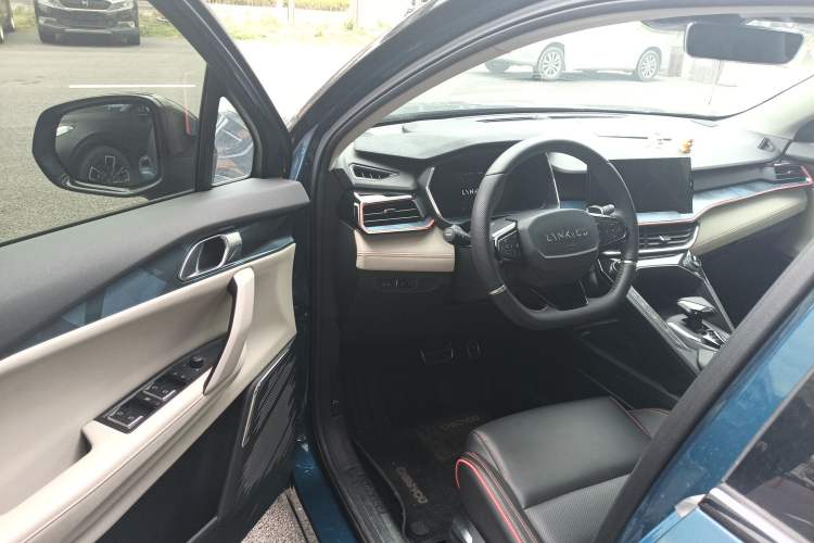 Used Lynk & Co 06 2020 1.5T YAO Halo Driver Seat