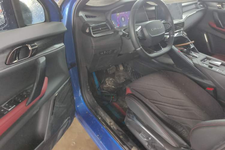 Used Lynk & Co 06 2020 1.5T JinPro model Driver Seat