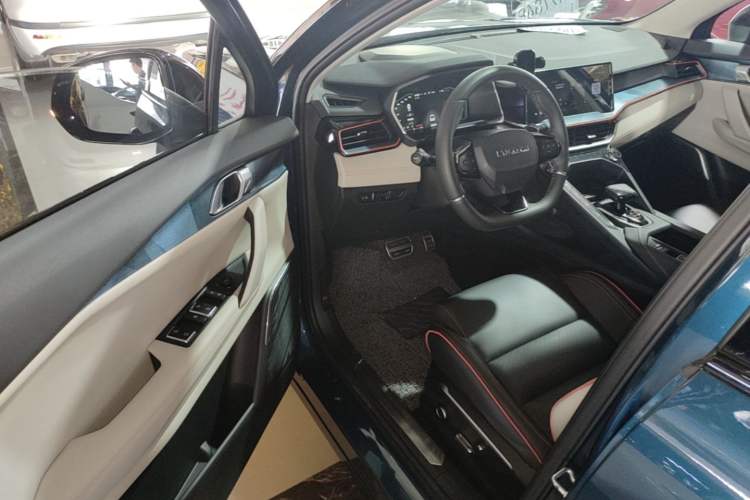 Used Lynk & Co 06 2020 1.5T YAO Halo Driver Seat