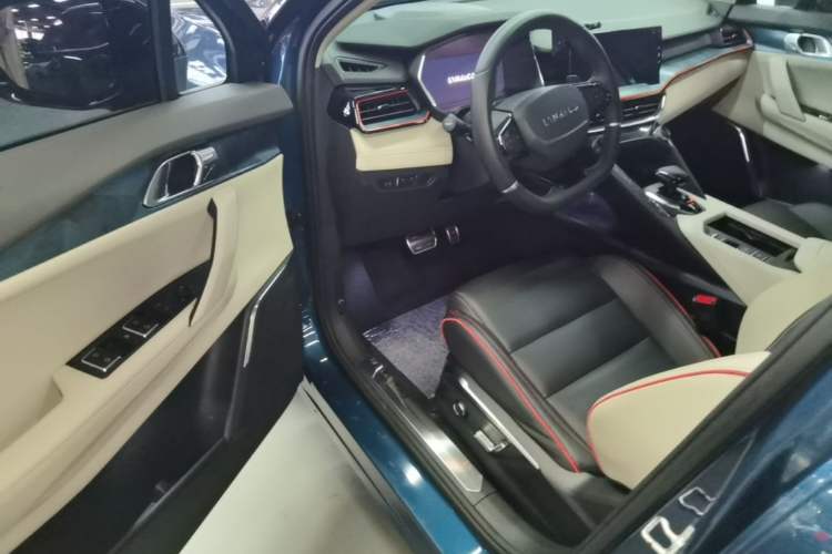 Used Lynk & Co 06 2020 1.5T YAO Halo Driver Seat