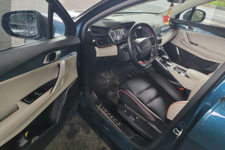 Used Lynk & Co 06 2020 1.5T YAO Halo Driver Seat