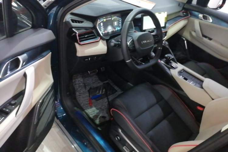 Used Lynk & Co 06 2020 1.5T YAO Halo Driver Seat