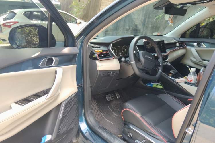 Used Lynk & Co 06 2020 1.5T YAO Halo Driver Seat