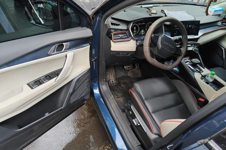 Used Lynk & Co 06 2020 1.5T YAO Halo Driver Seat