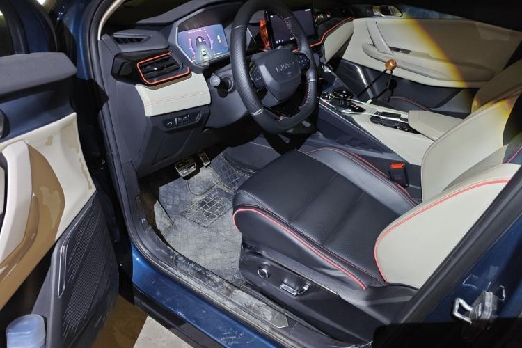 Used Lynk & Co 06 2020 1.5T YAO Halo Driver Seat