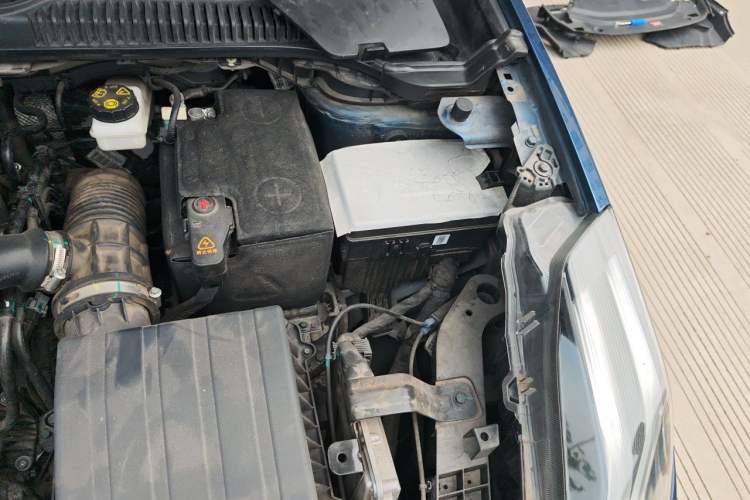 Used Lynk & Co 06 2020 1.5T YAO Halo Engine Bay Left